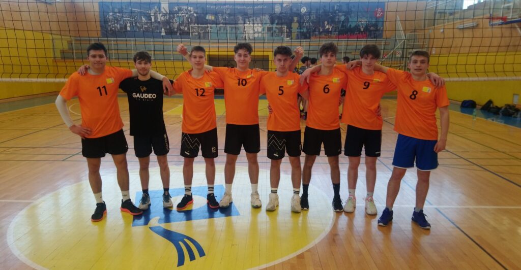 Četrtfinalni turnir v odbojki