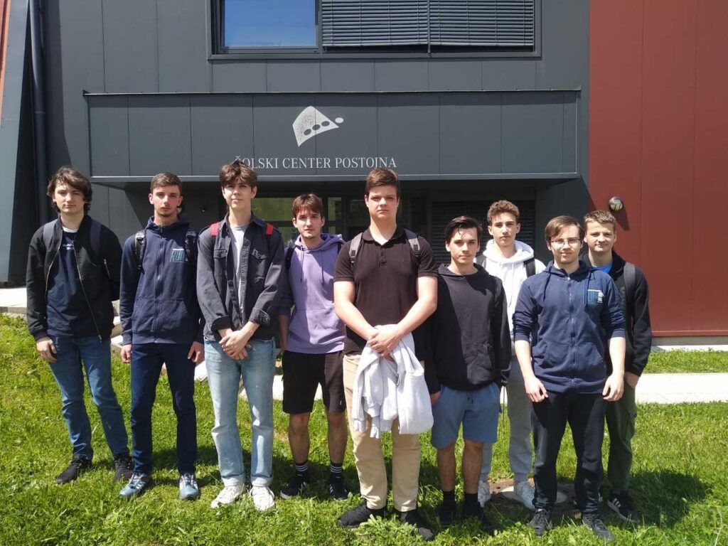 DRŽAVNO TEKMOVANJE IZ MATEMATIKE ZA ERŠ-jevce ponovno V ZNAMENJU ZLATA IN SREBRA